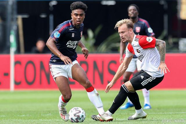 更是令人瞩 更是令人瞩