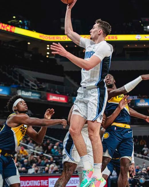 利亚雷亚尔 利亚雷亚尔