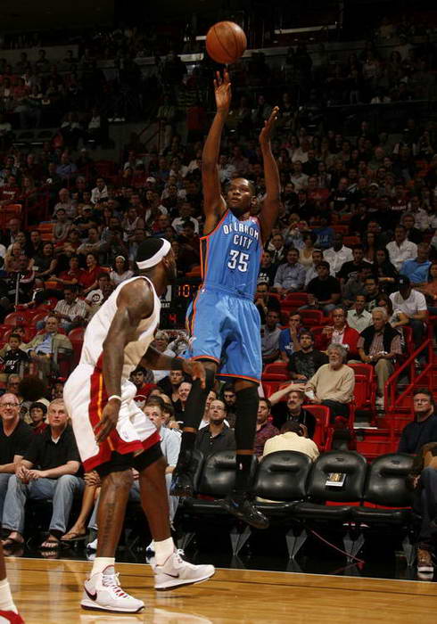 传撞墙拉出 传撞墙拉出